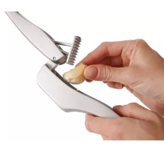 Zyliss Garlic Press 'Susi 3' with Cleaner