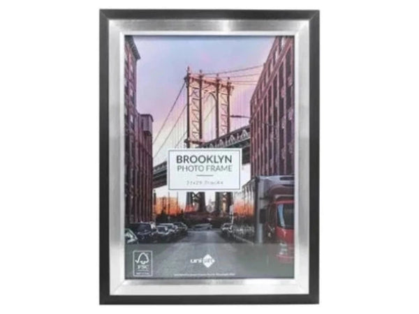 Brooklyn Frame Silver A4/21x29.7"