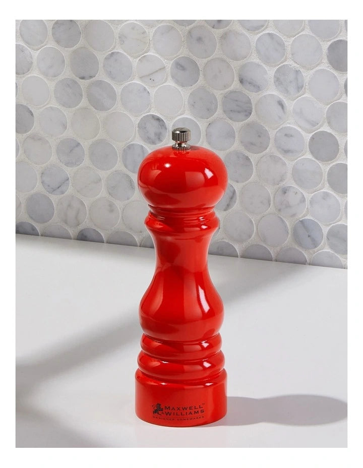 Maxwell & Williams Seasons Salt/Pepper Mill 15cm - Red - Gift Boxed