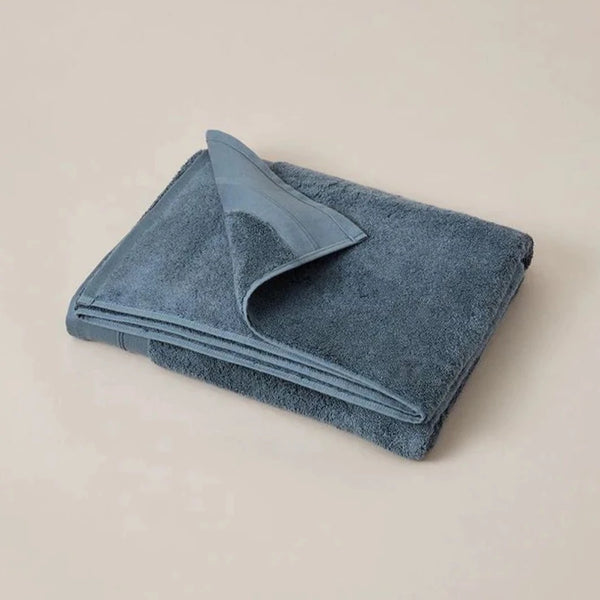 Essence Bath Towel - Blue/Grey 140x70cm