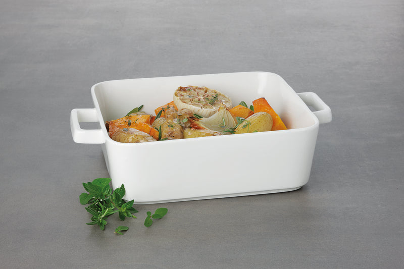 Maxwell & Williams Epicurious Square Baker 24x8cm - White