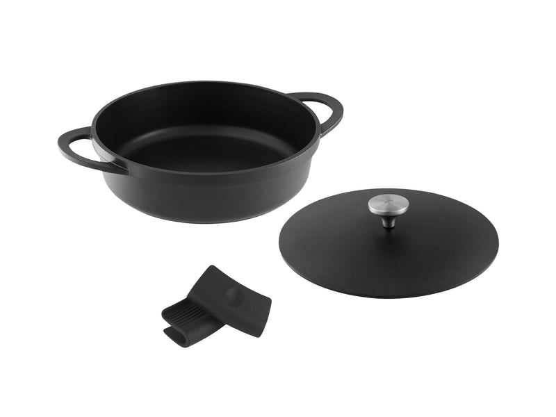 Maxwell & Williams Cast Lite Non-Stick Shallow Casserole 28cm / 4L Gift Boxed - Black