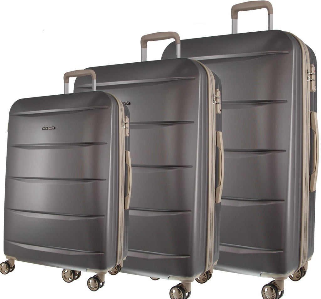 Pierre cardin signature 4 discount piece spinner luggage set